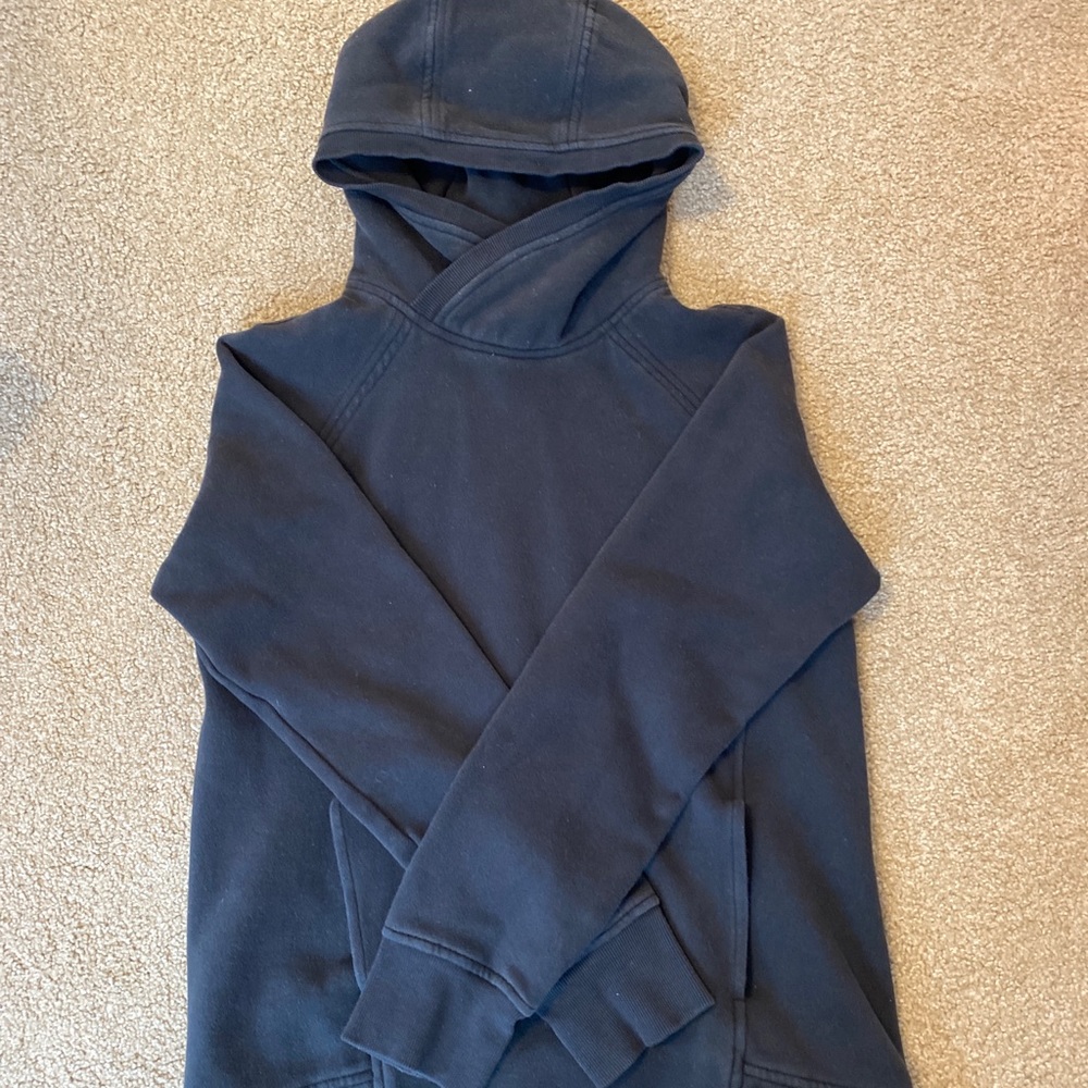 Lululemon Sweatshirt
